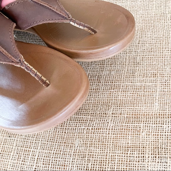 OluKai LaLa Thong Flip Flop Sandals - Picture 8 of 10